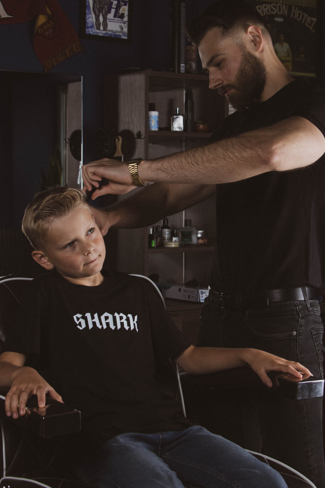 Czarny T-shirt (dziecięcy) - Shark logo - obrazek 4